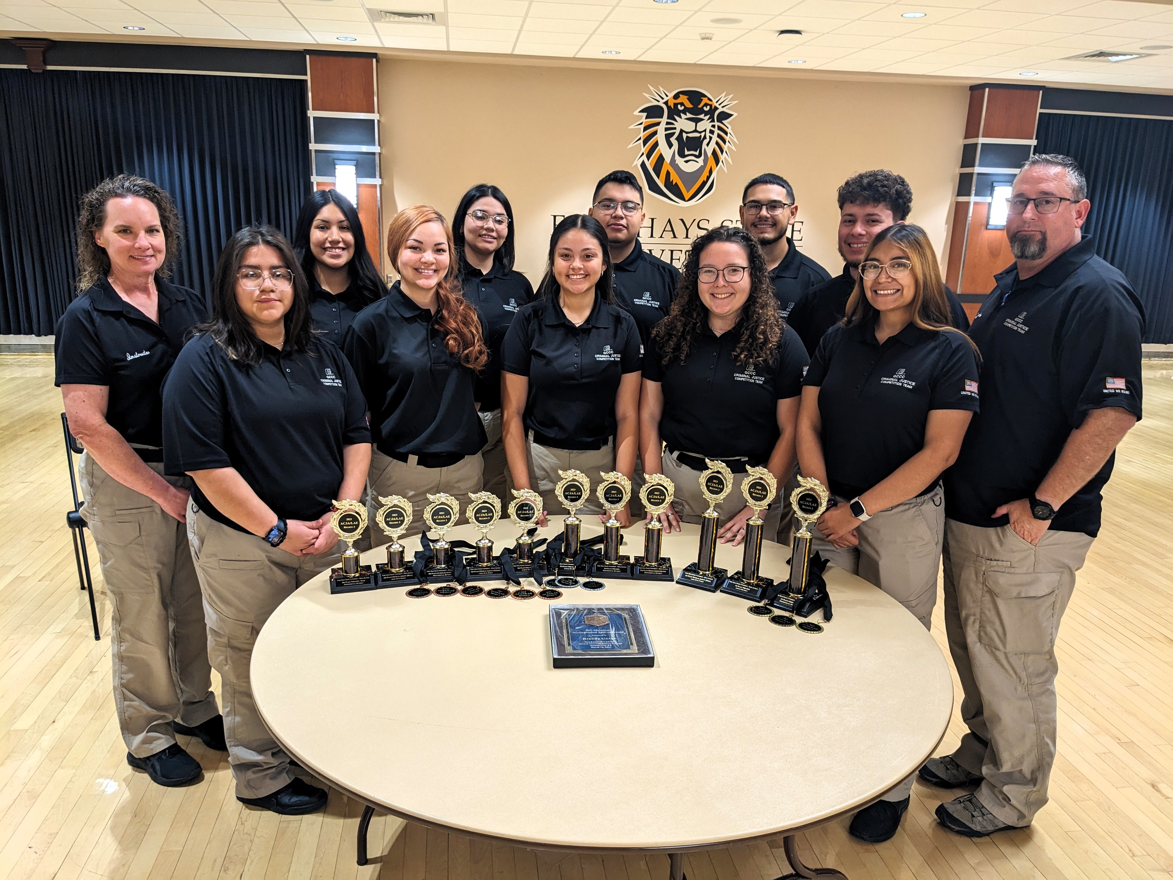 (left to right): Back row: Brandy Unruh, Natalia De La Torre, Anaid Leyva, Benjamin Rubio, Donovin Aldana, Cristian Villatoro, Robert Scrivner. Front row: Kristi Nava, Anabel Orrantia, Xitlaly Marino, Mariah Carrillo, Shania Castro. (left to right): Back row: Brandy Unruh, Natalia De La Torre, Anaid Leyva, Benjamin Rubio, Donovin Aldana, Cristian Villatoro, Robert Scrivner. Front row: Kristi Nava, Anabel Orrantia, Xitlaly Marino, Mariah Carrillo, Shania Castro.